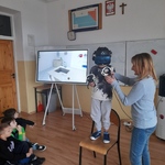 Spotkanie dzieci z przedszkola z wirtualnym laboratorium Empiriusz