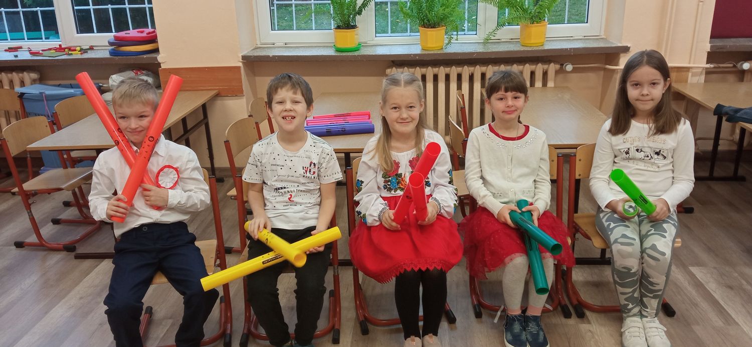 Dzieci z Ukrainy na zajęciach dedykowanych dla nich