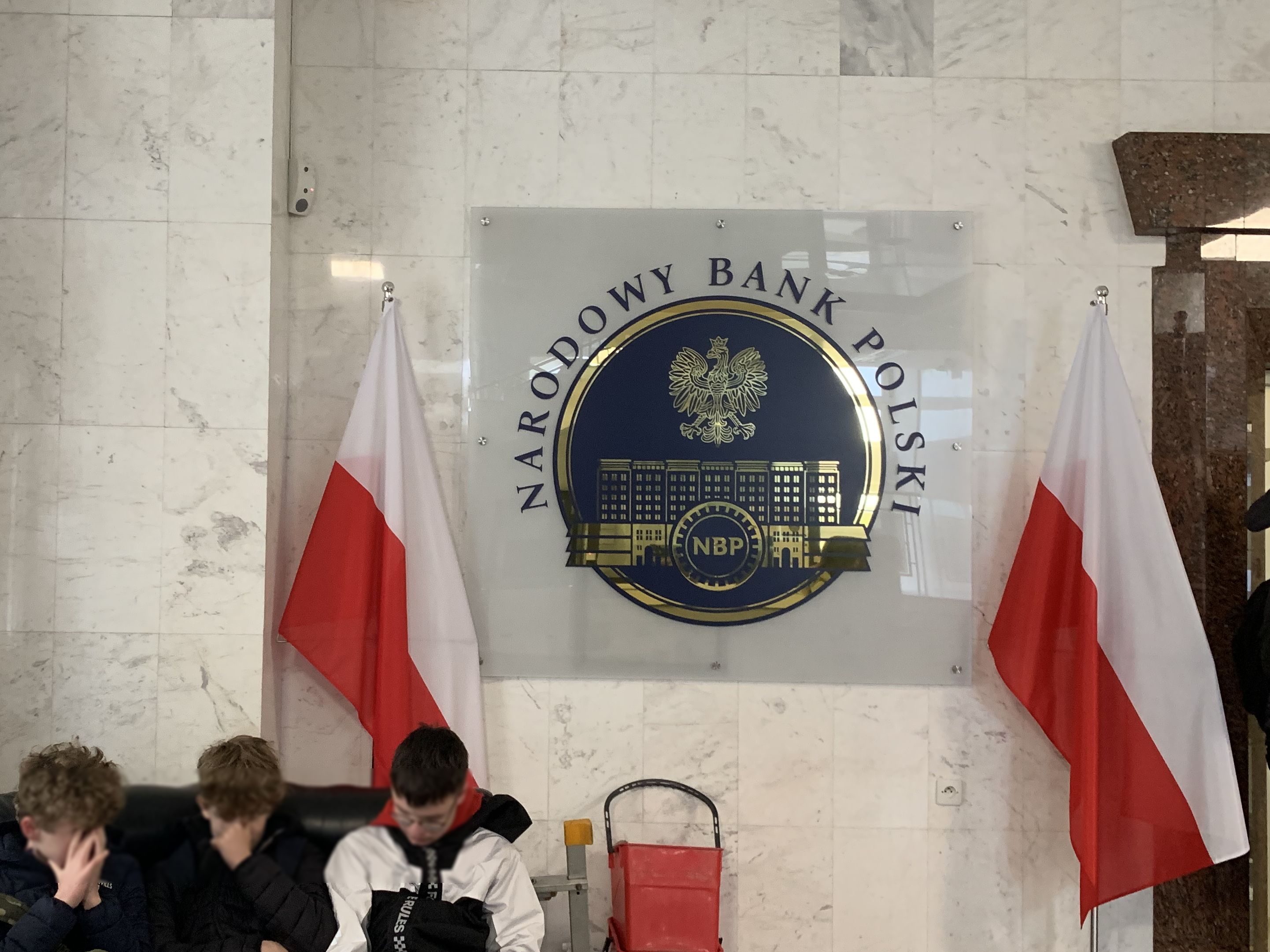 nbp1.jpg