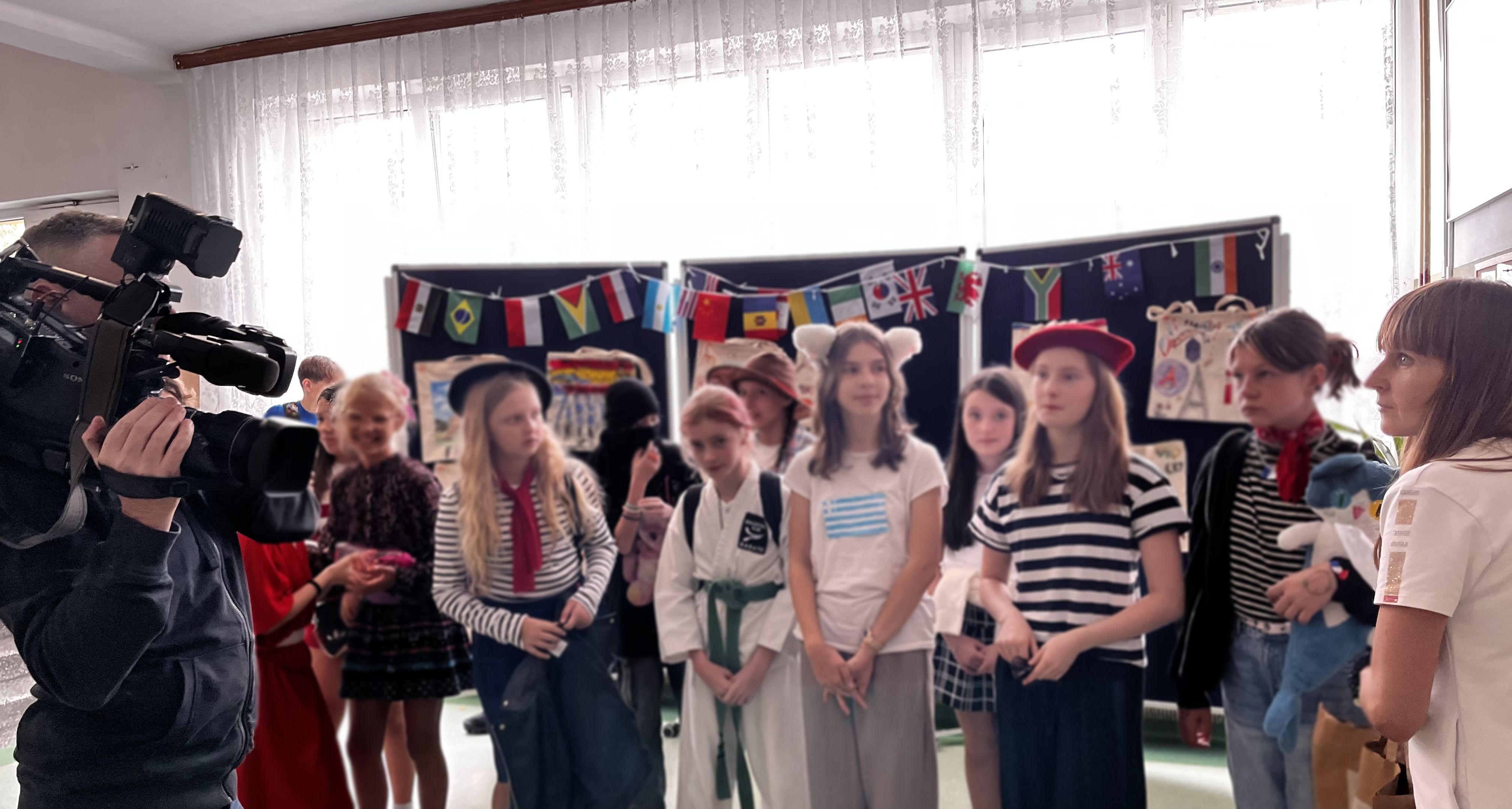 Przebrani uczniowie