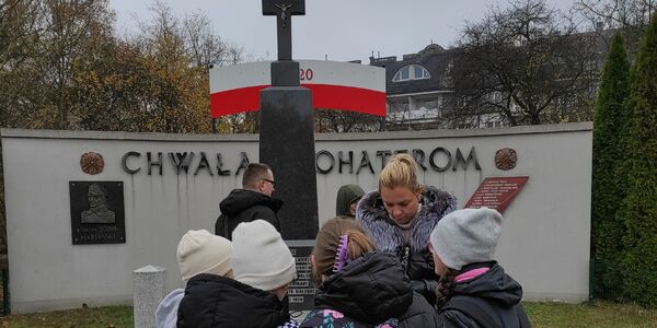 Pomnik 1. Pułku Piechoty Legionów w Białymstoku przy ul. Zwycięstwa 18