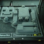Robot Kacpra - pierwszy pomysł na ruchome stawy modelu