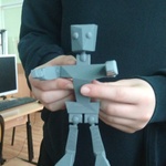 Robot Kacpra - ze stawami po poprawkach - trzymają się jak należy!
