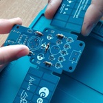 Przylutowane elementy elektroniczne do płytki