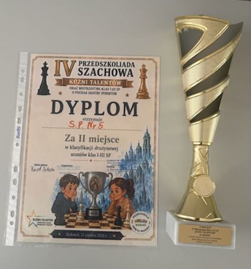 dyplom i puchar
