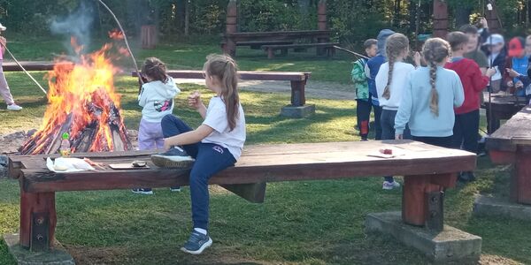 Ognisko na wycieczce